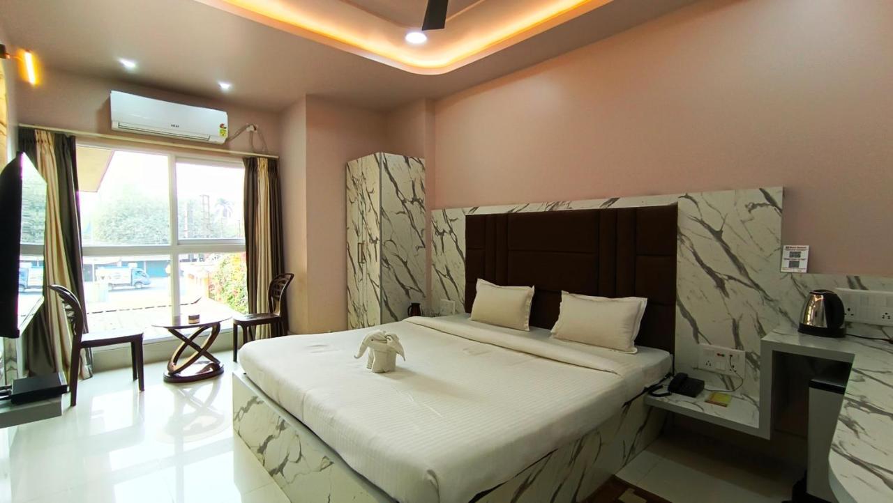 Hotel Samrat Baharampur Exterior foto