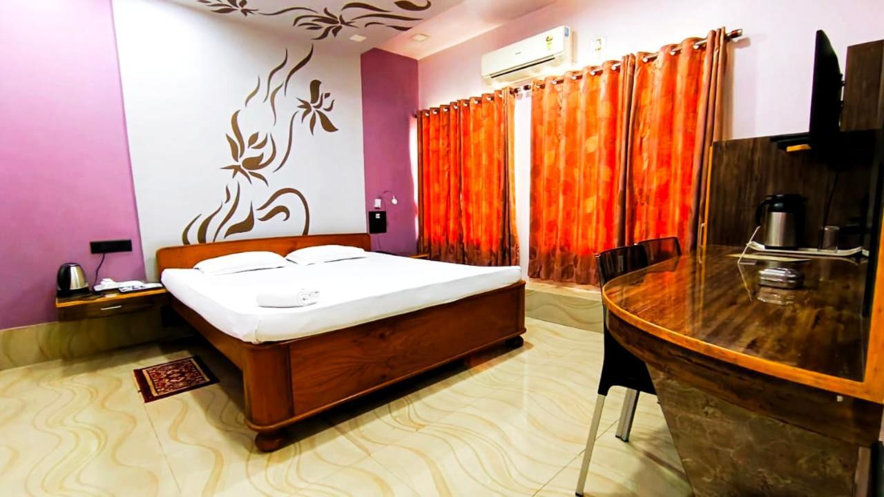 Hotel Samrat Baharampur Exterior foto