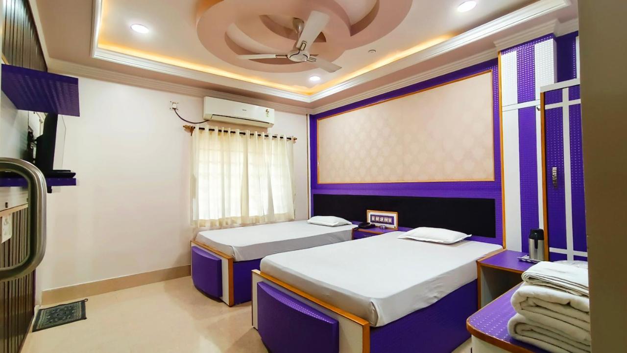 Hotel Samrat Baharampur Exterior foto